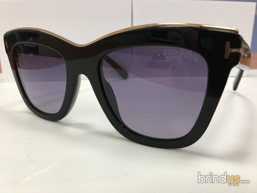 Gada de sol Tom Ford TF 685 femenina 